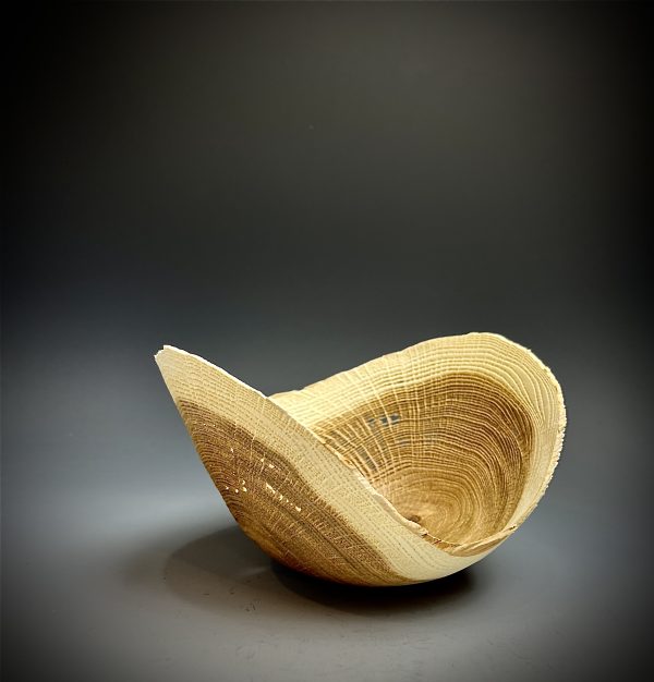 Oak Sandblasted Winged bowl.